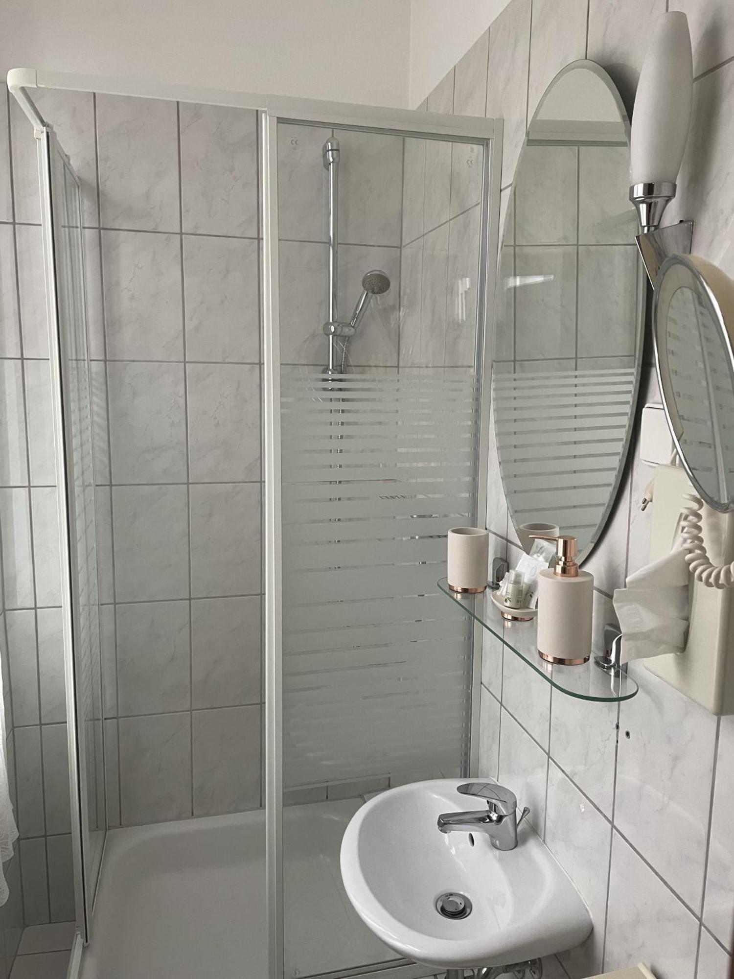 Hotel Jaegerhof Kettwig Essen Phòng bức ảnh
